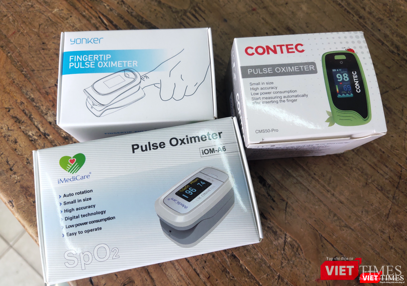 Máy đo SpO2 giá từ 600-850.000 đồng/máy (Ảnh - Minh Thuý)