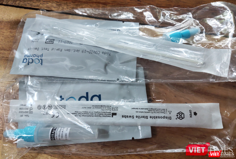 Kit test COVID-19 của Pháp (Ảnh - Minh Thuý)