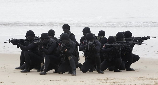 Đài Loan "dằn mặt" Trung Quốc bằng loạt vũ khí mới ảnh 1