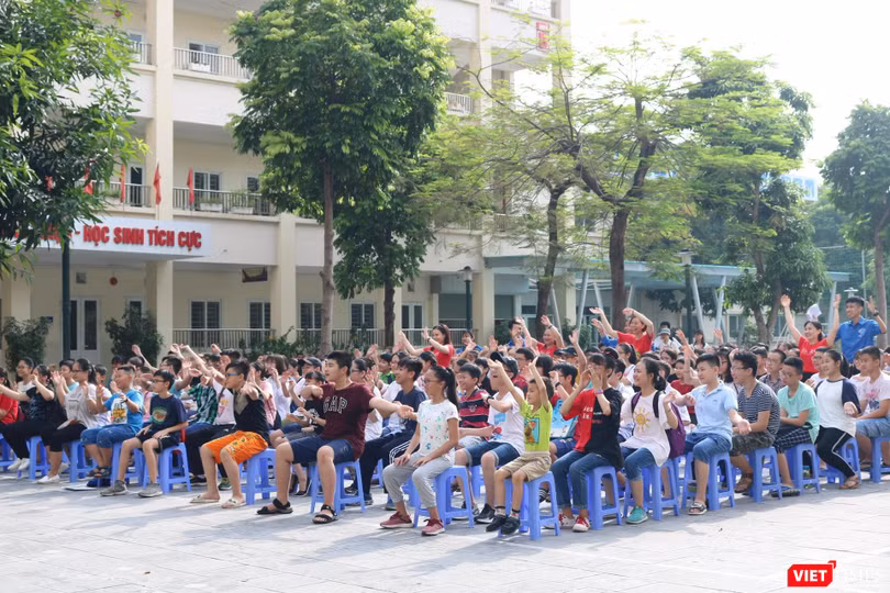 Học sinh tại Trường THCS Dịch Vọng B (Cầu Giấy). Ảnh: Minh Thúy