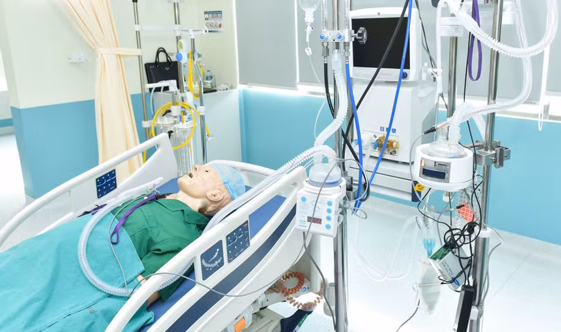 Máy oxy dòng cao được thử nghiệm tại bệnh viện (Ảnh - BVCC)