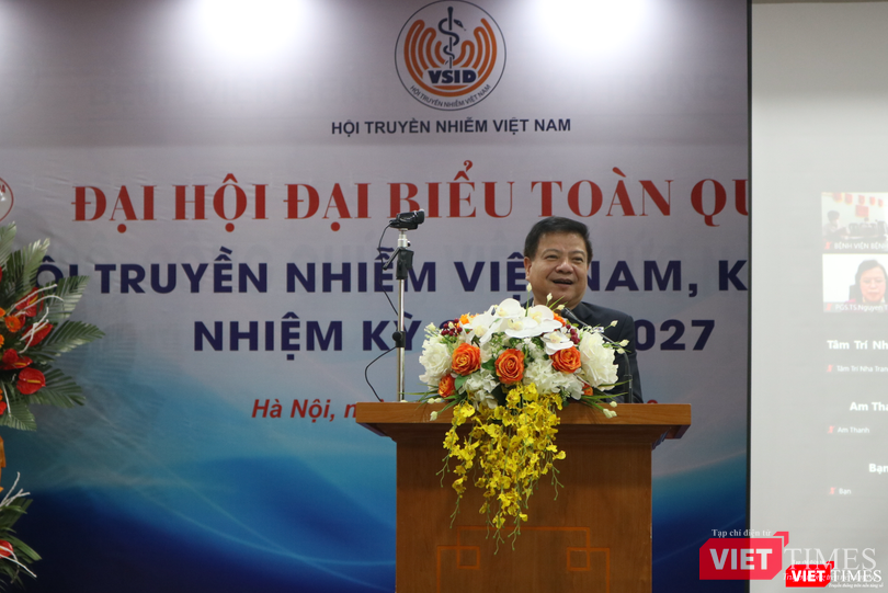 GS. TS. Nguyễn Văn Kính - Chủ tịch Hội Truyền nhiễm Việt Nam khoá V (Ảnh - Minh Thuý)