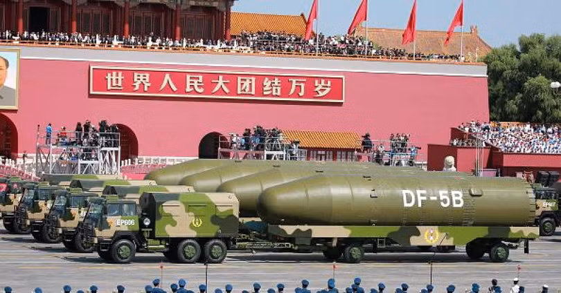 Tên lửa hạt nhân Trung Quốc.