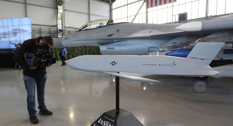 Tên lửa hành trình mới và hiện đại nhất của Mỹ JASSM.