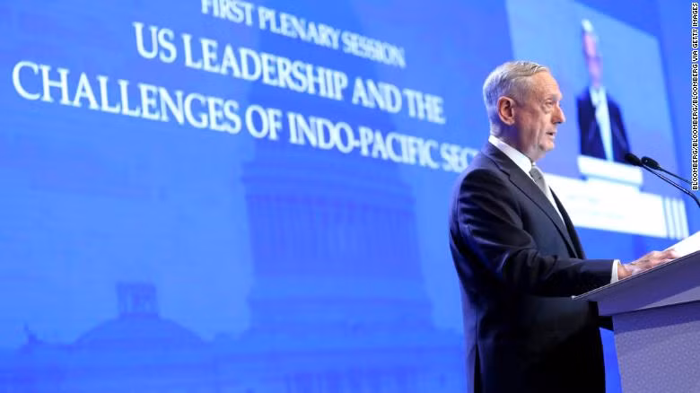 Ông James Mattis phát biểu tại Đối thoại Shangri-La ngày 2.6.2018.
