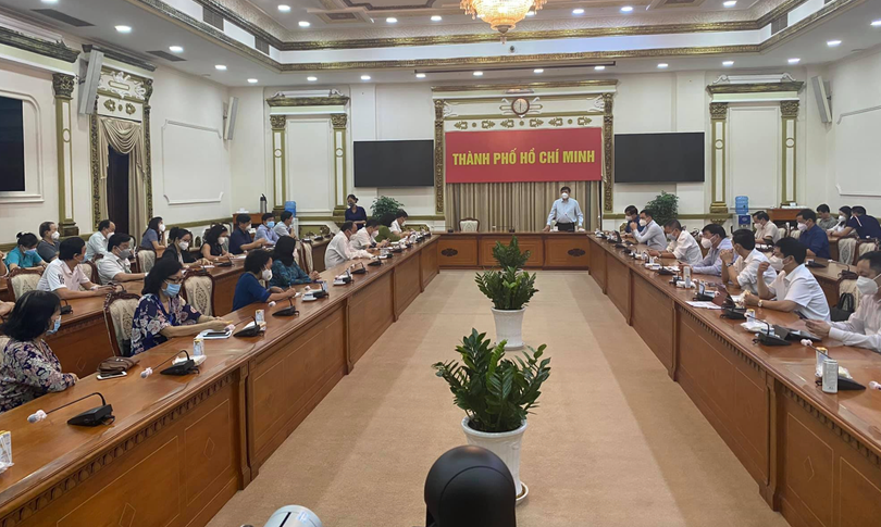 Bộ trưởng Bộ Y tế Nguyễn Thanh Long gặp gỡ, trao đổi với lãnh đạo các bệnh viện, cơ sở y tế tư nhân trên địa bàn TP. HCM (Ảnh - Thái Bình)