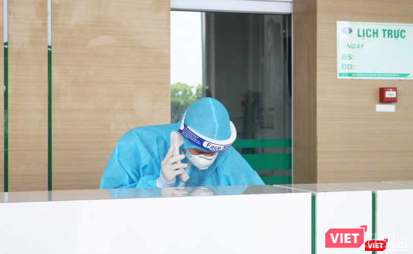 Bác sĩ trực cấp cứu tại bệnh viện (Ảnh - Minh Thuý) Bác sĩ trực cấp cứu tại bệnh viện (Ảnh - Minh Thuý)