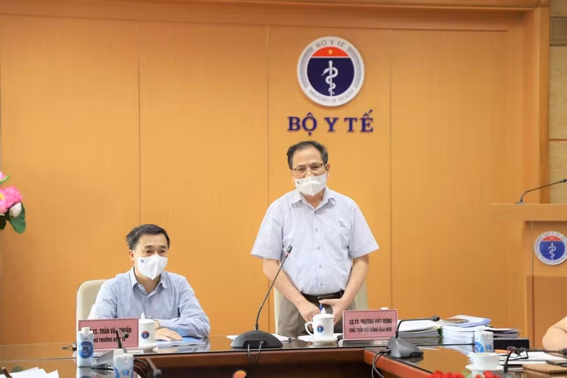 GS. TS. Trương Việt Dũng - Chủ tịch Hội đồng Đạo đức trong nghiên cứu Y Sinh học Quốc gia - phát biểu (Ảnh - Nguyễn Nhiên)