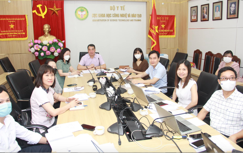 Cục Khoa học công nghệ và Đào tạo, Bộ Y tế thảo luận về vaccine phòng COVID-19 (Ảnh - Nhiên Nguyễn)