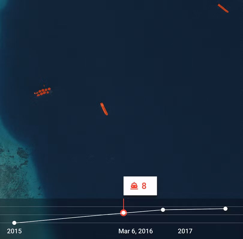 Ảnh ngày 6.3.2016, phát hiện 8 tàu ở khu vực Đá Vành Khăn.