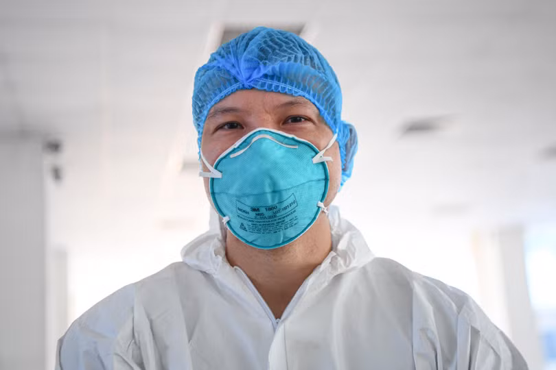 BS. Trần Văn Bắc – Phó Trưởng Khoa Cấp cứu, BV Bệnh Nhiệt đới Trung ương (Ảnh - Tố Linh)