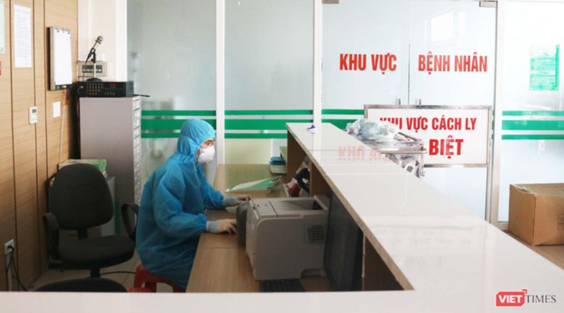 Bác sĩ trực cấp cứu tại bệnh viện (Ảnh - Minh Thuý) Bác sĩ trực cấp cứu tại bệnh viện (Ảnh - Minh Thuý)