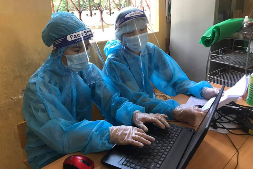 Ứng dụng công nghệ thông tin trong việc nhập dữ liệu mẫu xét nghiệm COVID-19 (Ảnh - BYT) Ứng dụng công nghệ thông tin trong việc nhập dữ liệu mẫu xét nghiệm COVID-19 (Ảnh - BYT)
