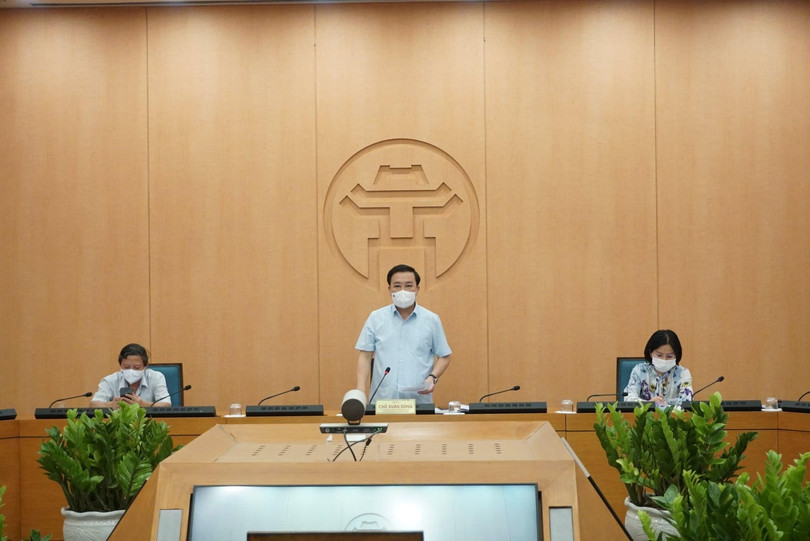 Ông Chử Xuân Dũng - Phó Chủ tịch UBND TP. Hà Nội chủ trì cuộc họp (Ảnh - Minh Quang)
