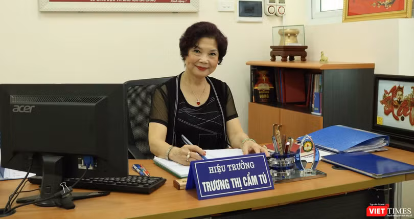 Bà Trương Thị Cẩm Tú – Hiệu trưởng Trường tiểu học công nghệ giáo dục Hà Nội. Ảnh: Minh Thúy