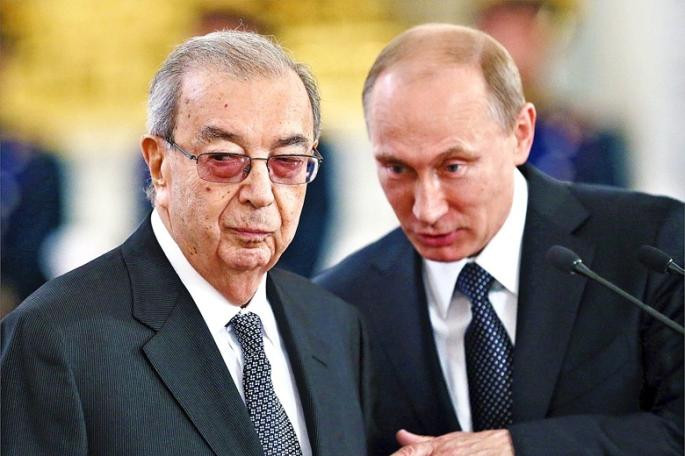 Yevgeny Primakov từng là lãnh đạo SVR, làm thủ tướng Nga năm 1998-1999. Yevgeny Primakov từng là lãnh đạo SVR, làm thủ tướng Nga năm 1998-1999.