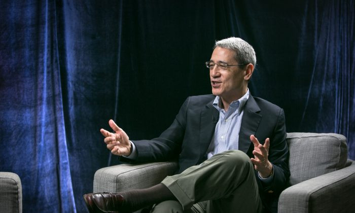 Ông Gordon G. Chang cho rằng Trung Quốc đang thách thức Mỹ trên mọi lĩnh vực và làm suy yếu an ninh nước Mỹ.