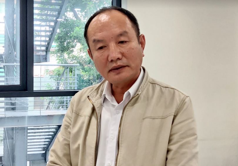 Theo BS. CKII. Nguyễn Quốc Hùng, việc ứng dụng công nghệ thông tin để lưu trữ hồ sơ bệnh án, phim chụp X-quang đóng vai trò vô cùng quan trọng (Ảnh: Minh Thuý) Theo BS. CKII. Nguyễn Quốc Hùng, việc ứng dụng công nghệ thông tin để lưu trữ hồ sơ bệnh án, phim chụp X-quang đóng vai trò vô cùng quan trọng (Ảnh: Minh Thuý)