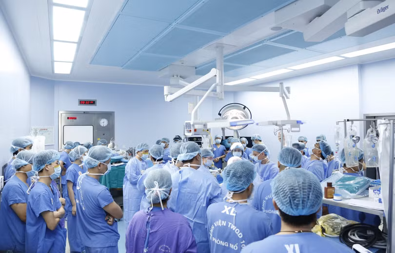 Hơn 150 bác sĩ, điều dưỡng, dược sĩ, kỹ thuật viên, nhân viên của Bệnh viện đã được huy động (Ảnh: BVCC) Hơn 150 bác sĩ, điều dưỡng, dược sĩ, kỹ thuật viên, nhân viên của Bệnh viện đã được huy động (Ảnh: BVCC)