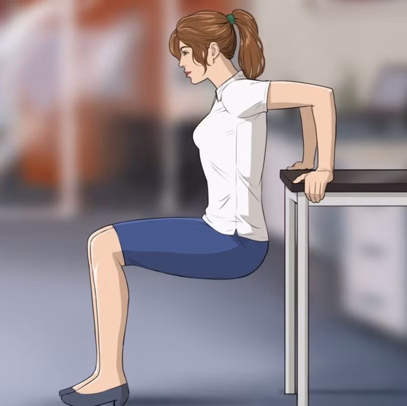 Tập thể dục trong văn phòng (Ảnh: Brightside)