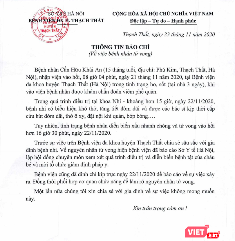Bệnh viện Đa khoa huyện Thạch Thất thông tin về trường hợp tử vong của bệnh nhi (Ảnh: Minh Thuý)