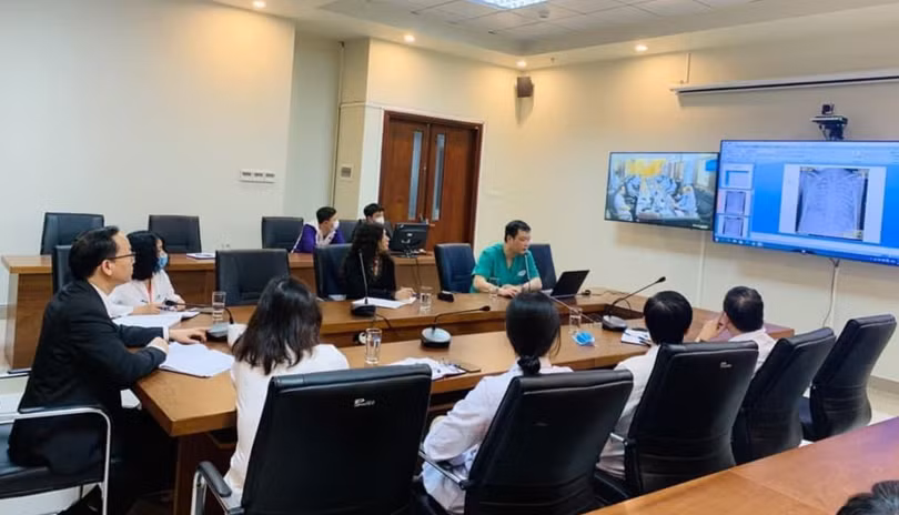 Bệnh viện Nhi Trung ương tổ chức khám, chữa bệnh từ xa (Ảnh - BVCC) 