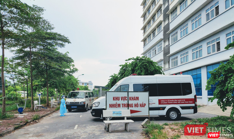 Khu vực khám nhiễm trùng hô hấp tại bệnh viện (Ảnh: Minh Thuý)