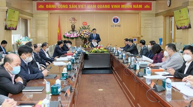 Bộ trưởng Bộ Y tế Nguyễn Thanh Long phát biểu tại lễ trao quyết định (Ảnh: Trần Minh) Bộ trưởng Bộ Y tế Nguyễn Thanh Long phát biểu tại lễ trao quyết định (Ảnh: Trần Minh)