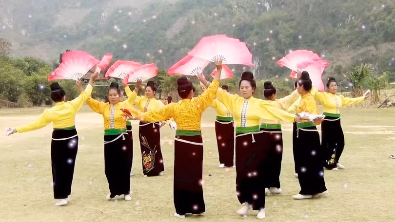 Xây dựng hồ sơ Nghệ thuật xòe Thái trình UNESCO. Ảnh: Internet