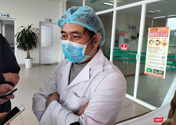 ThS. BS. Nguyễn Trung Cấp – Trưởng khoa Cấp cứu, Bệnh viện Bệnh Nhiệt đới Trung ương. Ảnh: Minh Thúy 