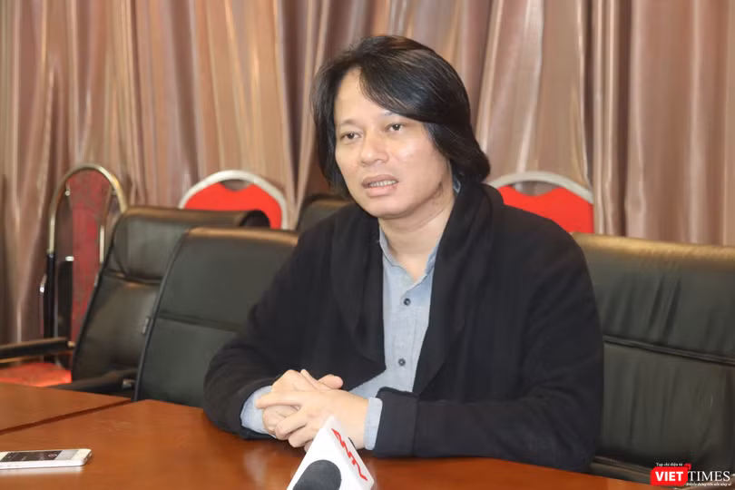 BS. Trần Văn Phúc – Khoa chẩn đoán hình ảnh, Bệnh viện Xanh Pôn. Ảnh: Minh Thúy 