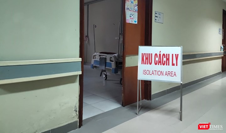 Khu cách ly tại Bệnh viện Hữu Nghị. Ảnh: Minh Thúy 