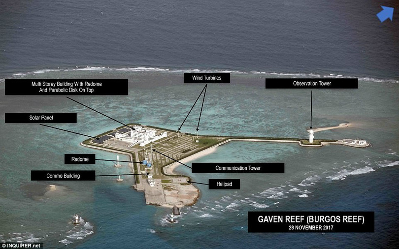 Vào tháng 12, Trung Quốc đã tuyên bố các công trình xây dựng trái phép trên các đảo ở quần đảo Trường Sa là bình thường sau khi một hãng nghiên cứu của Mỹ đưa ra các hình ảnh vệ tinh cho thấy Bắc kinh đang triển khai radar và các thiết bị quân sự tại đây.