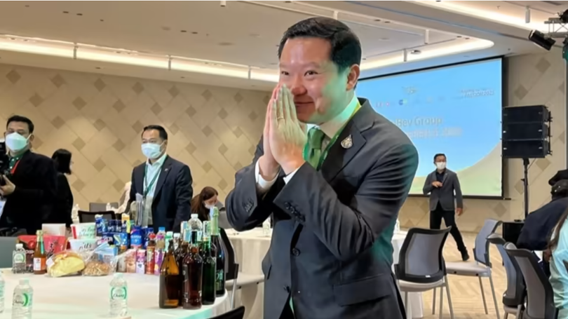 CEO ThaiBev Thapana Sirivadhanabhakdi. (Ảnh: Nikkei Asia ) CEO ThaiBev Thapana Sirivadhanabhakdi. (Ảnh: Nikkei Asia )