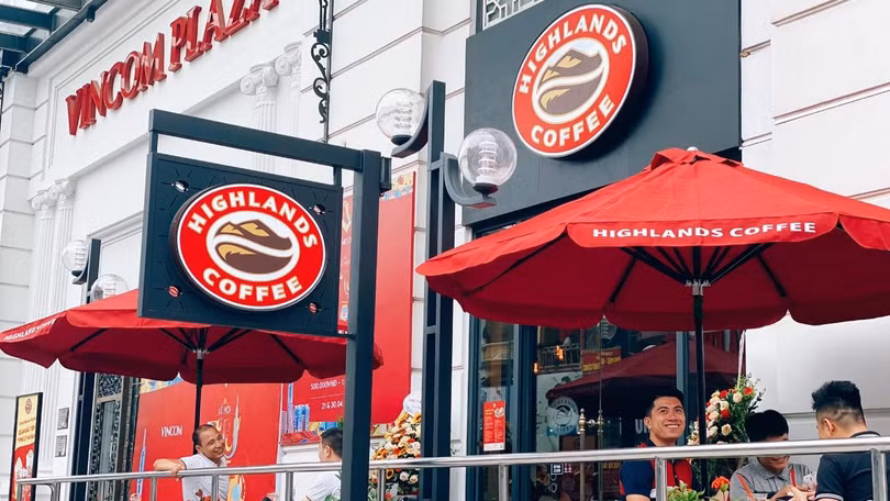 Jollibee muốn bán 10 – 15% cổ phần chuỗi Highlands Coffee