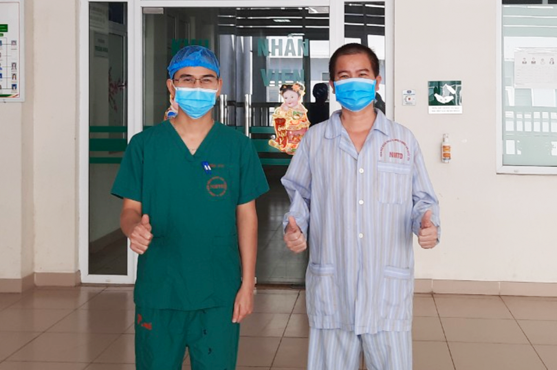 Bệnh nhân 3207 hồi phục hoàn toàn trong ngày ra viện (Ảnh - Đặng Thanh) z