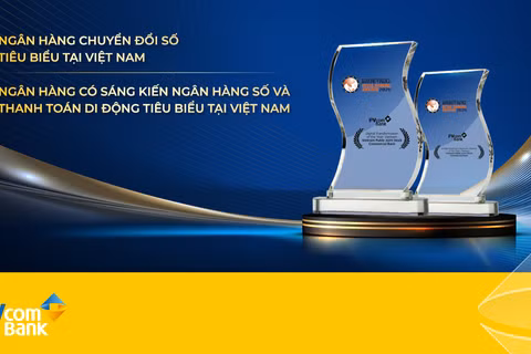 PVcomBank được vinh danh với hai giải thưởng chuyển đổi số uy tín