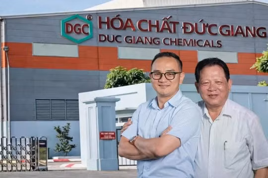 HOSE có động thái mới với cổ phiếu Hóa chất Đức Giang - DGC
