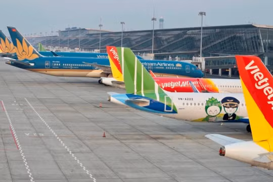 Vietnam Airlines, Vietjet, Bamboo Airways làm gì để giải bài toán giá xăng dầu leo thang?