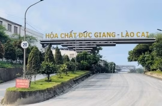 Vụ Hoá chất Đức Giang: Doanh nghiệp có giám đốc bị bắt là "gà đẻ trứng vàng" cho tập đoàn