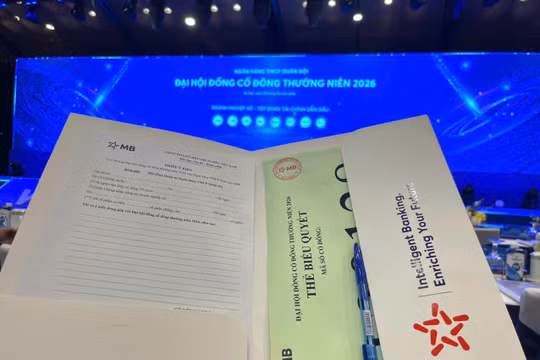 Tài liệu MB phát cho cổ đông tại ĐHĐCĐ thường niên 2026. Ảnh: HD.