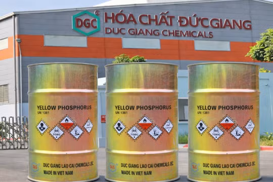 “Vua” phốt pho vàng Việt Nam gặp sóng gió, cơ hội sẽ thuộc về ai?