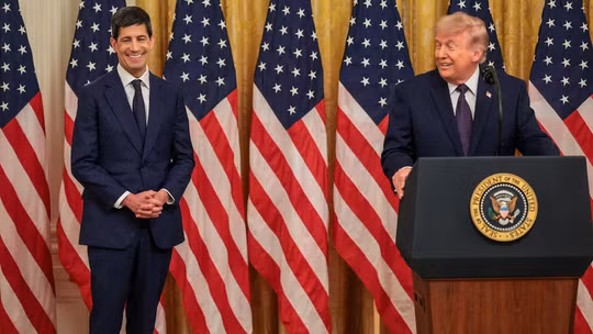 Ông Trump lên tiếng bảo vệ Chủ tịch Fed giữa áp lực lãi suất, gọi Kevin Warsh “là người xuất sắc”