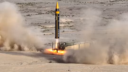 Lệnh ngừng bắn sụp đổ, Iran tuyên bố tấn công hàng loạt căn cứ Mỹ ở Trung Đông 