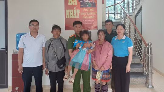 Xúc động gia đình gửi thư cảm ơn lực lượng Công an sau cuộc giải cứu cháu bé khỏi tay kẻ bắt cóc