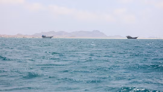 Houthi tung “quân bài hiểm” ở Biển Đỏ, Mỹ đối mặt áp lực chưa từng có
