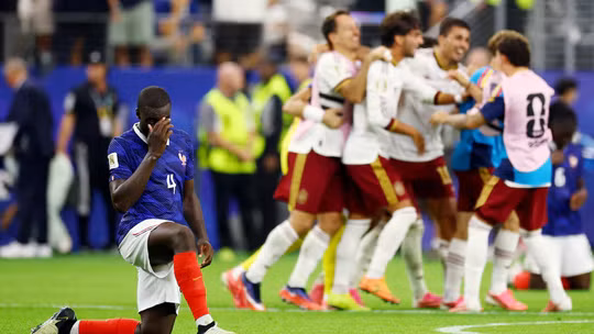 Tây Ban Nha khiến Mbappe "tắt điện", tuyển Pháp ôm hận rời World Cup 2026