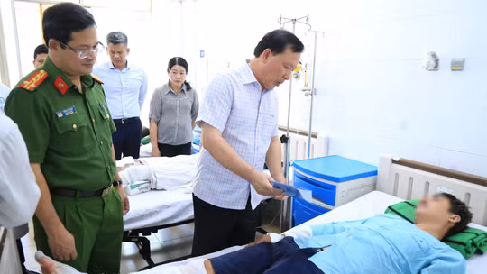 Vụ cháy xe khách làm 7 người chết: Chủ tịch UBND TP Đồng Nai trực tiếp chỉ đạo khắc phục hậu quả