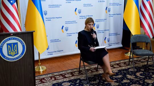 Vừa về nước, cựu đại sứ Ukraine tại Mỹ bị cơ quan chống tham nhũng cáo buộc “làm giàu bất chính”