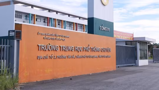 Vụ hơn 100 điểm Toán ở Tuyên Quang: Khi niềm tin về thi cử một lần nữa bị xóa tan vì gian lận